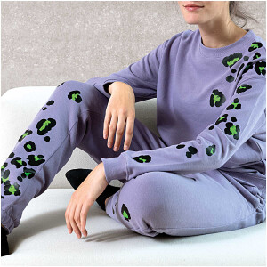 IRON ON LEO NEON GREEN