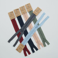 ZIPPER VISIBLE 20 cm