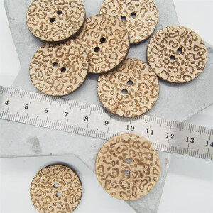 COCONUT BUTTON LEO 30 mm