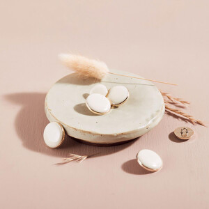 DOTTY BUTTON 15 MM OFF WHITE