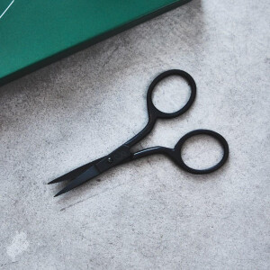 SMALL THREAD SCISSORS BLACK (BOX EDITION)